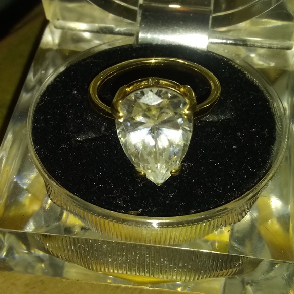 Beautiful Womens Rings - Picture 7 of 10